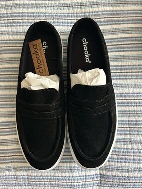 Chooka Black Suede Slip-On Loafers with White Sole